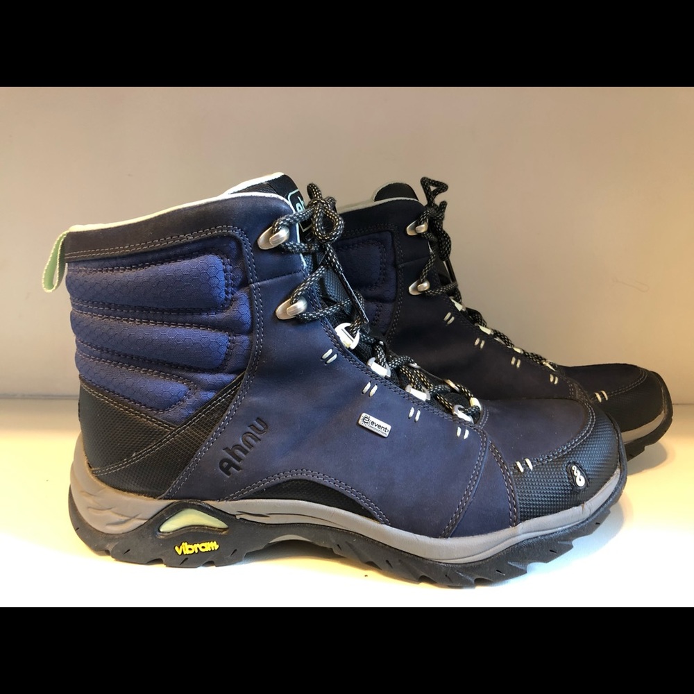 Ahnu Hiking Winter Boots